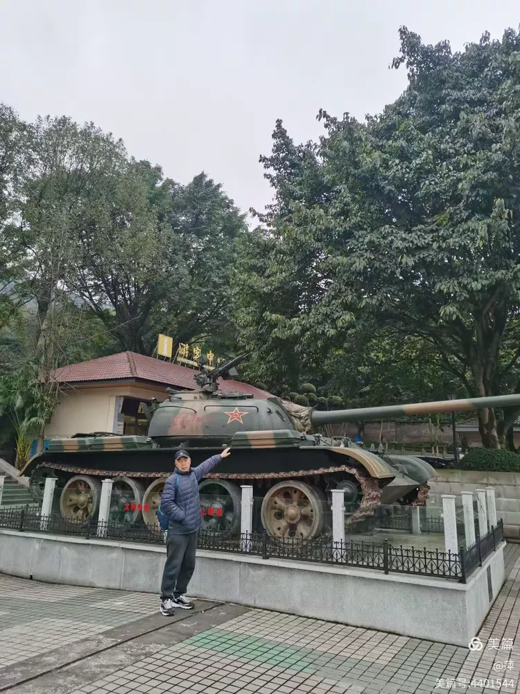 3月1日,两家人江津圣泉寺鼎山公园游玩